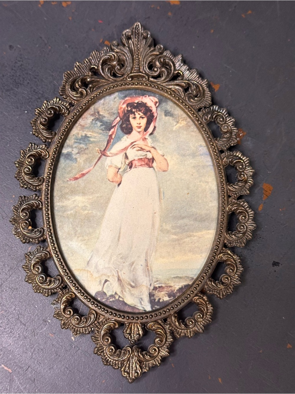 Vintage FR2 BIS Metal Frame/Ornate Oval/"Pink girl"/Made in Italy/Glass Front